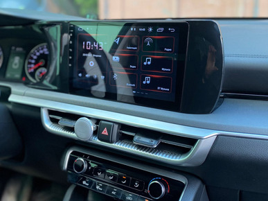 Рамка для UMS KIA K5 2020+, 10"