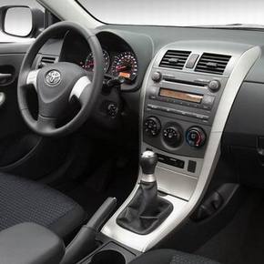 Intro RTY-N18 Переходная рамка Toyota Auris